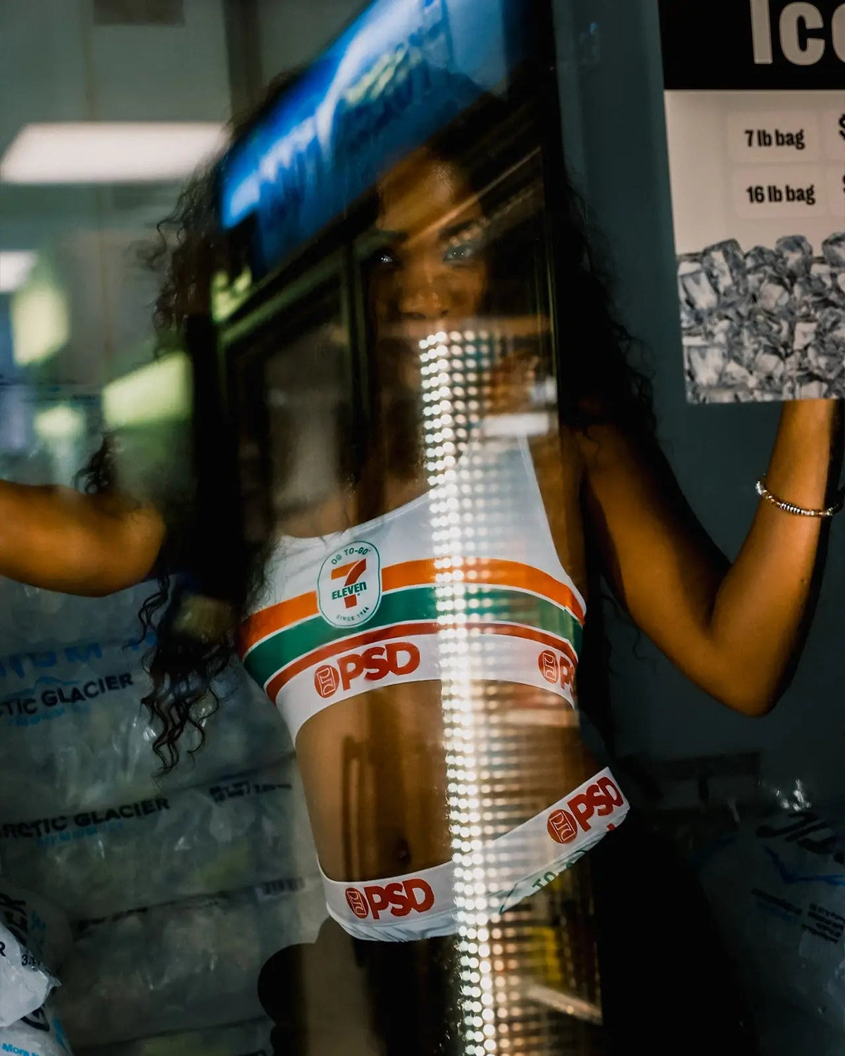 Women PSD 7-Eleven - Sports Bra